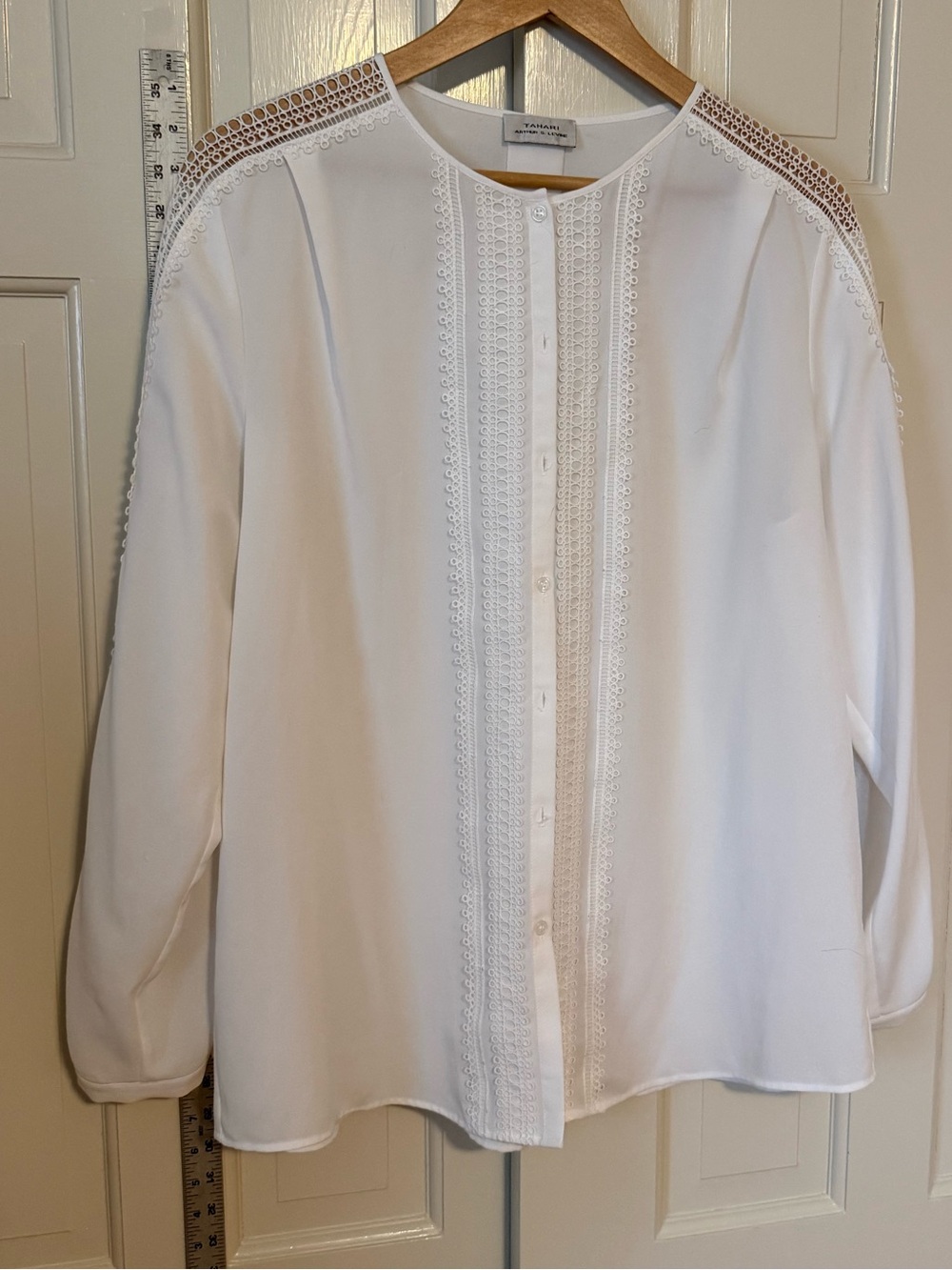 Tahari White Women's Button-Front Lace Trim Blouse
